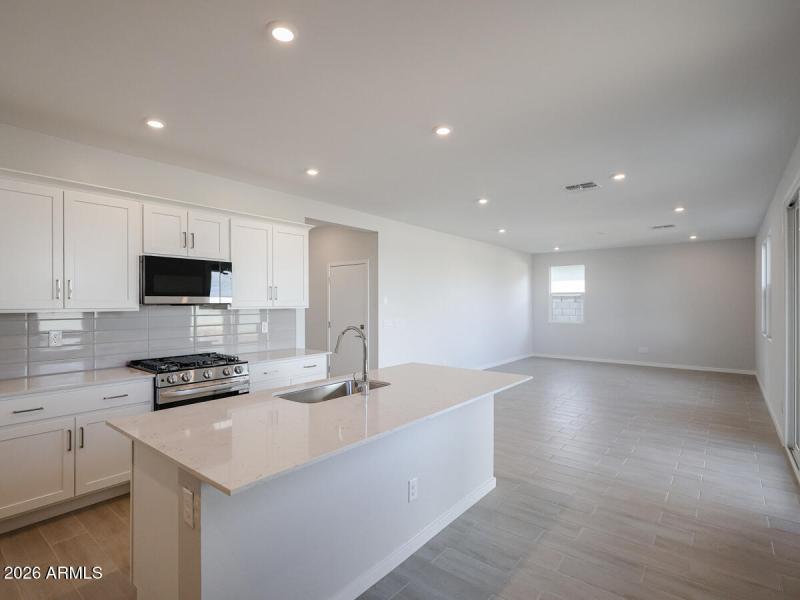 16_2-story-home_for-sale_Surprise_AZ-RVF