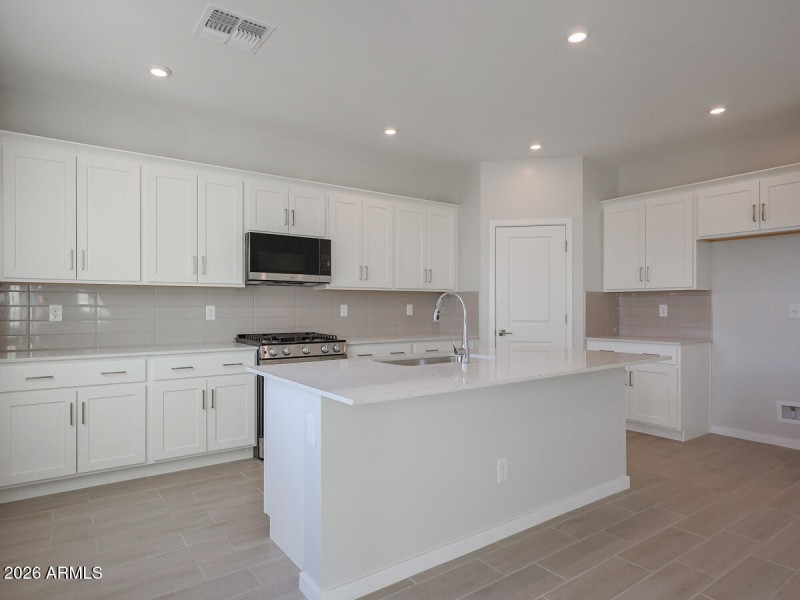 11_Beautiful-2-story-home-for-sale_Surpr