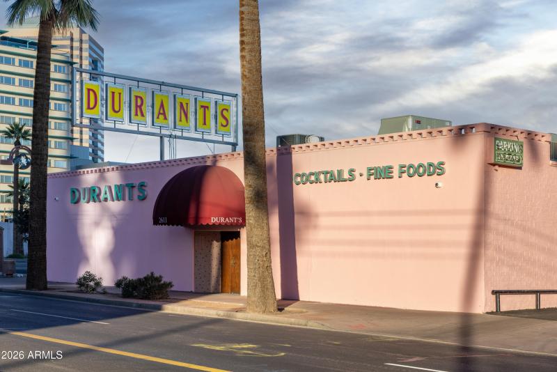 Great dining nearby!