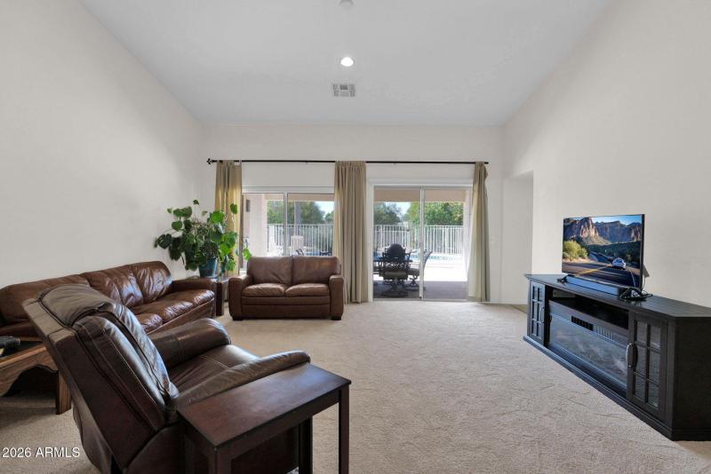 20-web-or-mls-P1525788