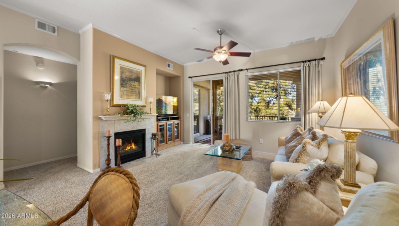 21-web-or-mls-Living Space5