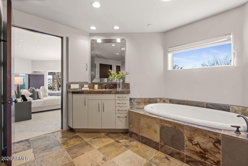 PaloBrea Master Bath