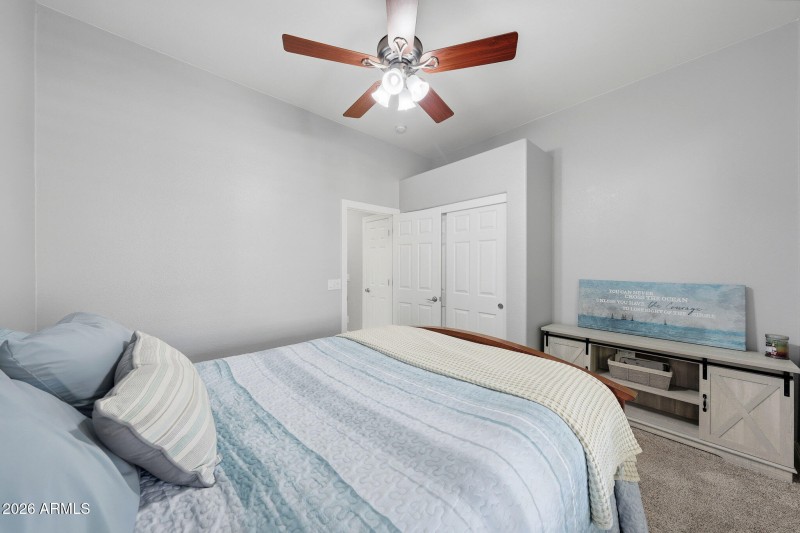 Huge & Clean Bedroom 2