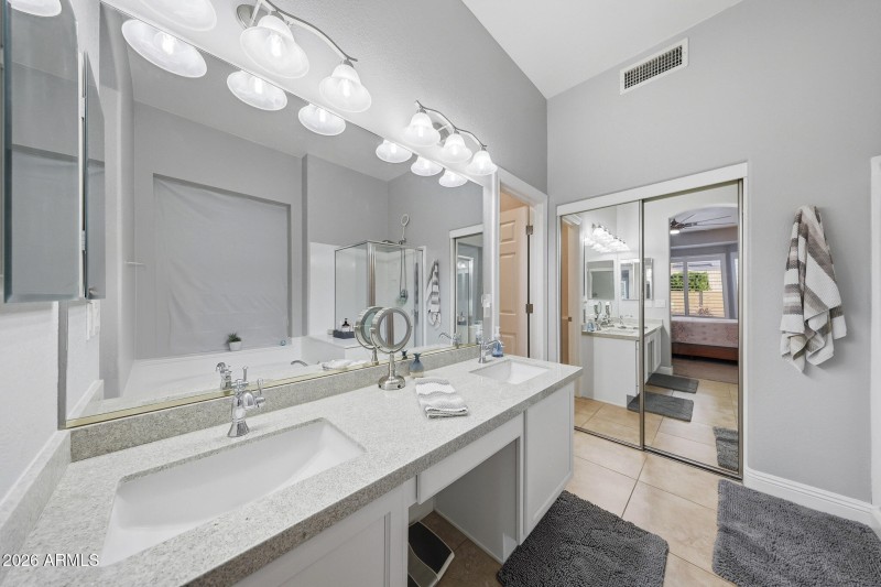 Huge & Clean Master Bathroom
