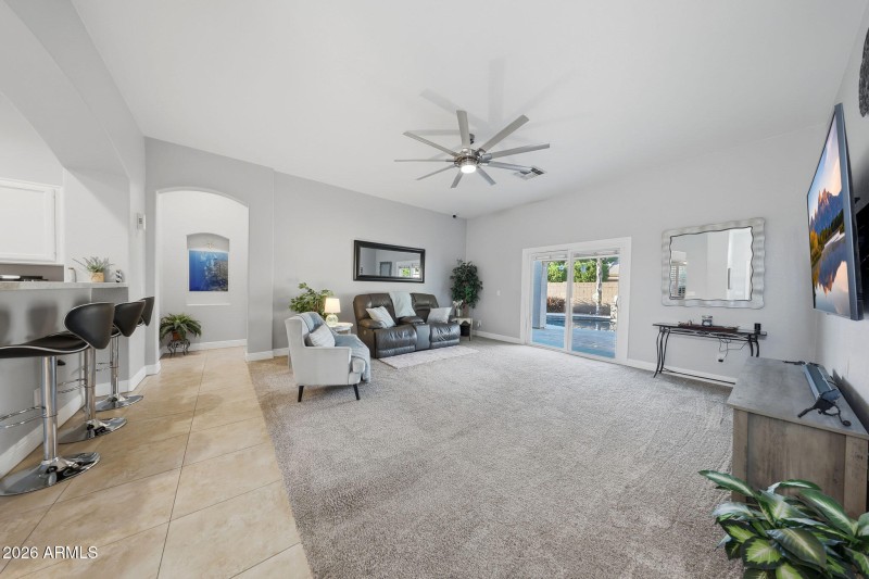 Bright & Light Great Room