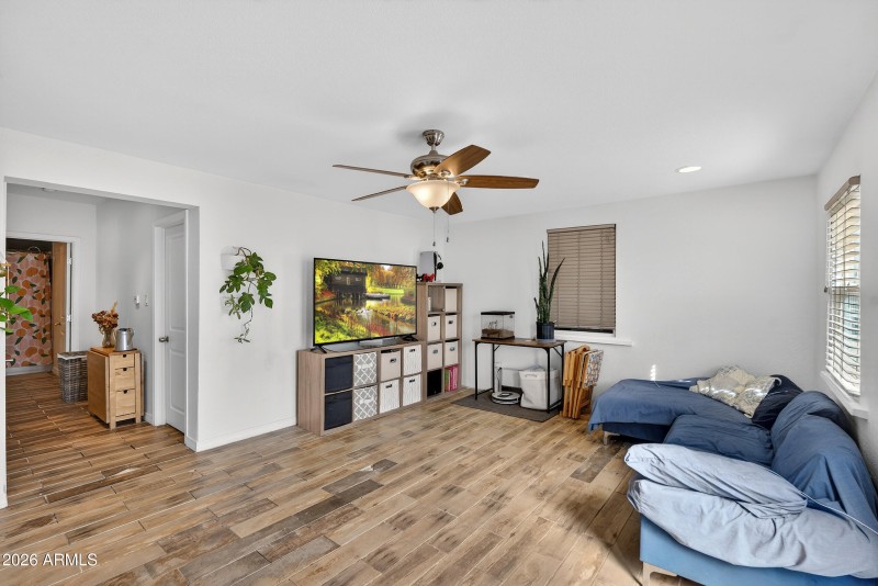 5-print-27N Pinal St