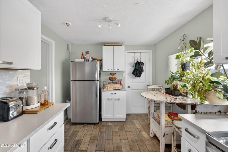 12-print-37N Pinal St