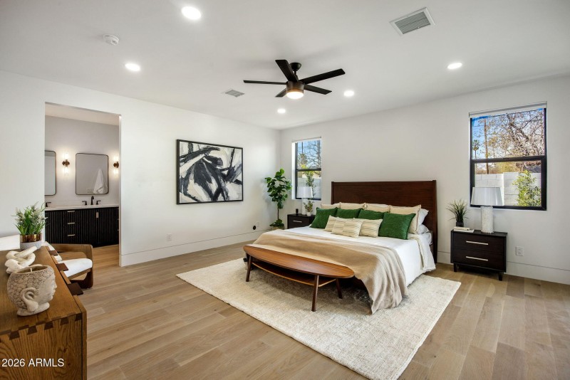 Primary suite