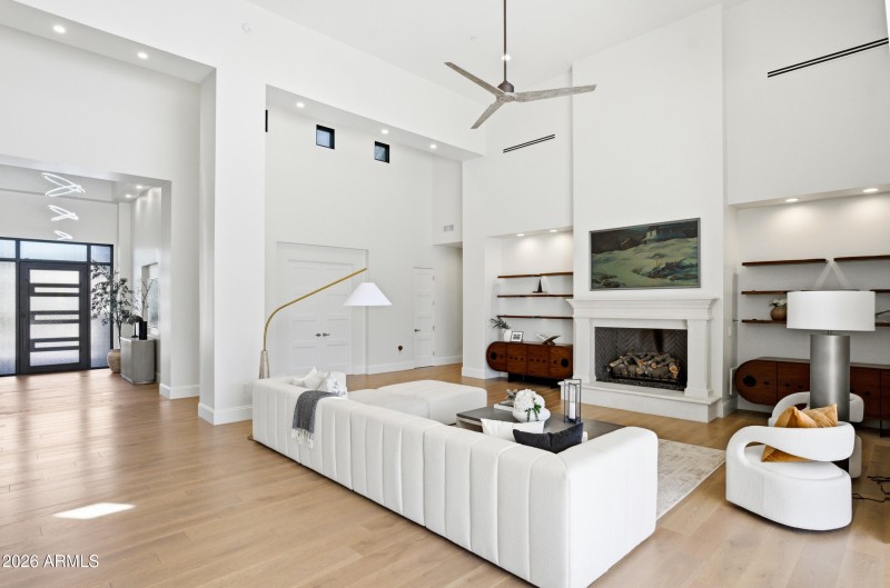 6129 E Turquoise Ave-10