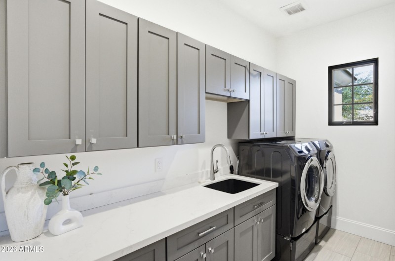 6129 E Turquoise Ave-35