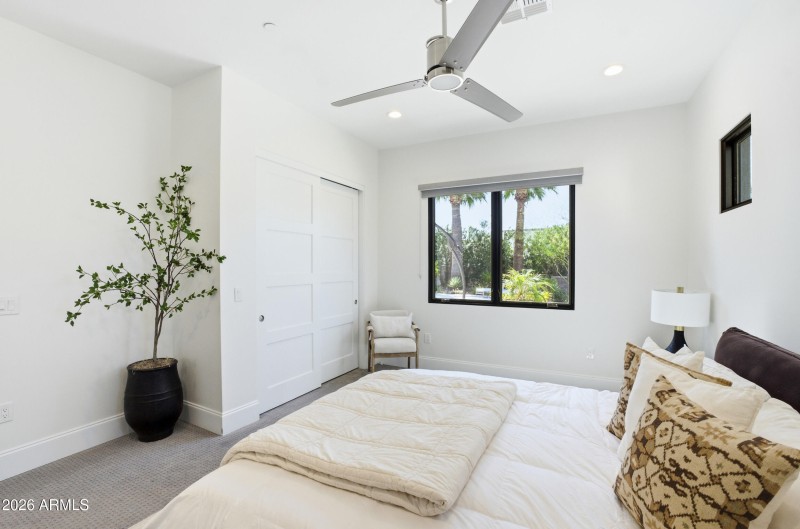 6129 E Turquoise Ave-41