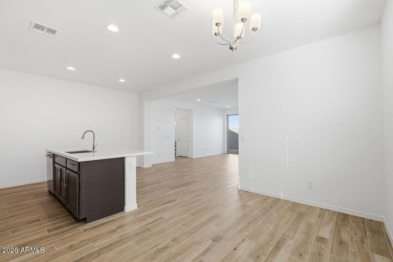 hj-az-phoenix-parkside-villas-cc-em3-lot