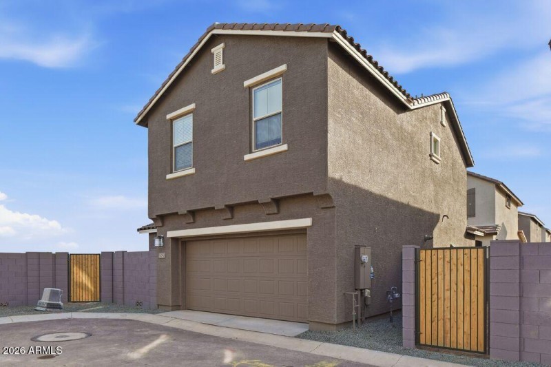 hj-az-phoenix-parkside-villas-cc-em3-lot