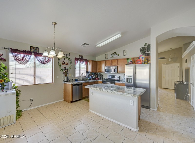 23296 W Ashleigh Marie Dr-14