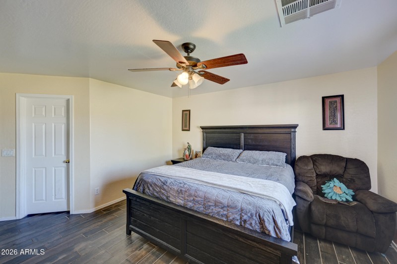 23296 W Ashleigh Marie Dr-21