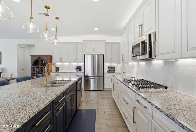 21-Kitchen