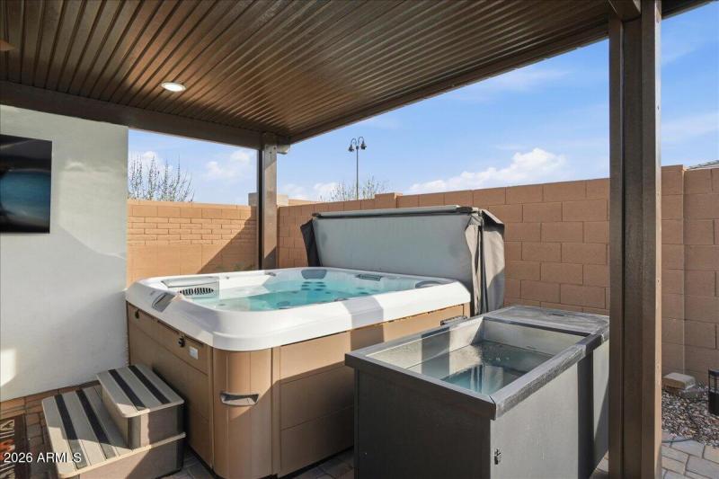 62-Hot Tub