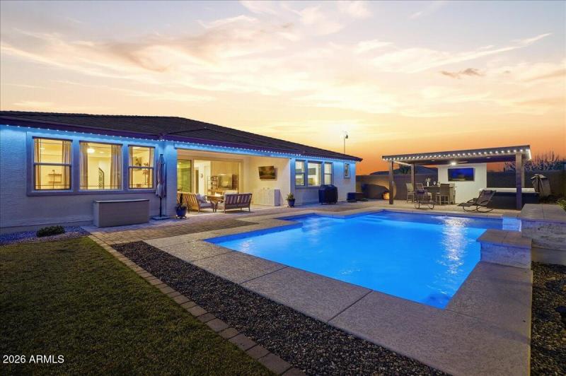 69-Twilight Patio