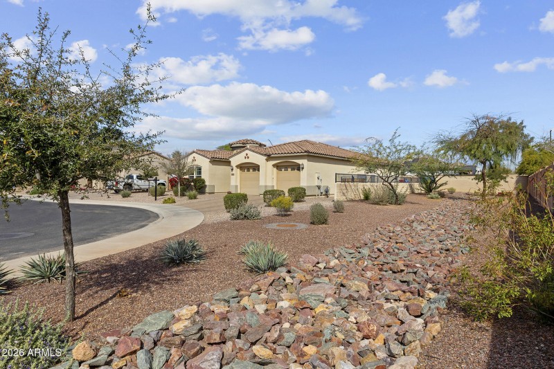 Front of Home / Wash