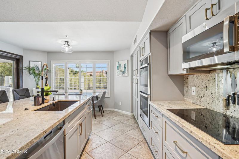 New kitchen Cabinets