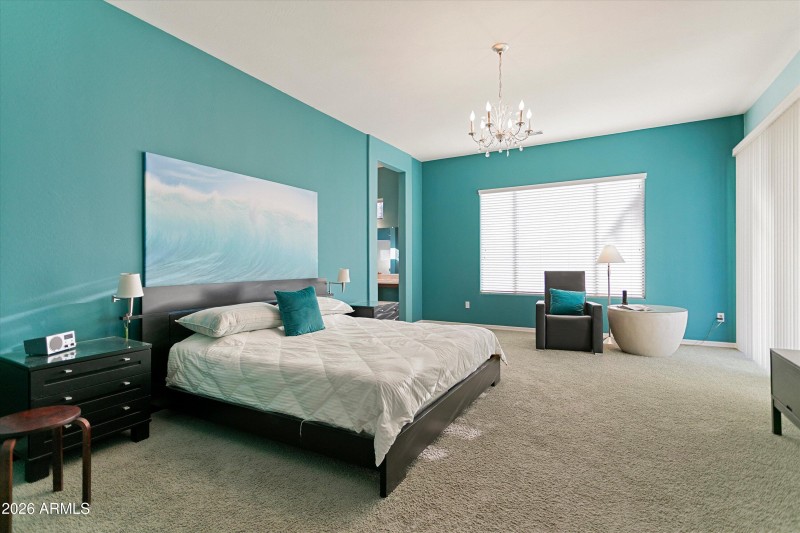 26-16385 W Glacier Ct