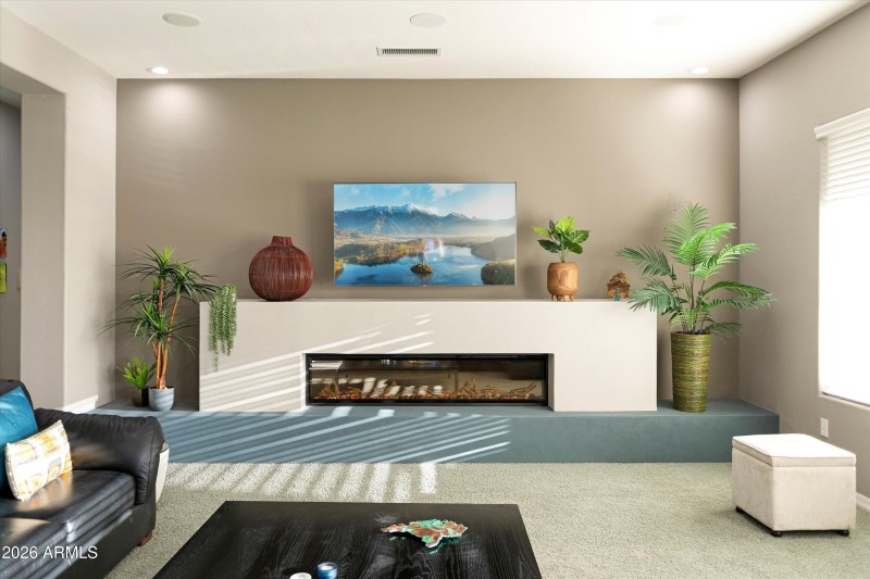 14-16385 W Glacier Ct