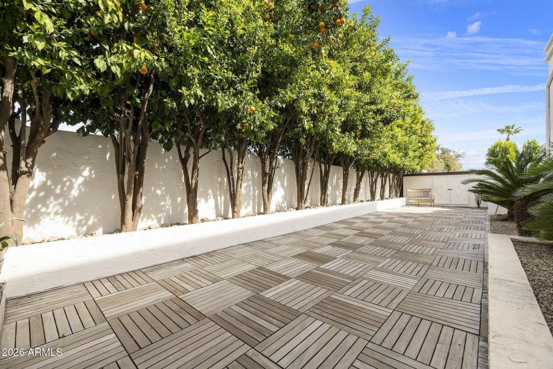 No Other Property Has Side Yard