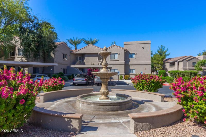 39-Frank Lloyd Weight