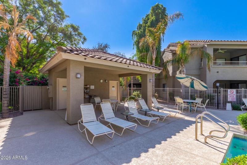 43-Frank Lloyd Weight