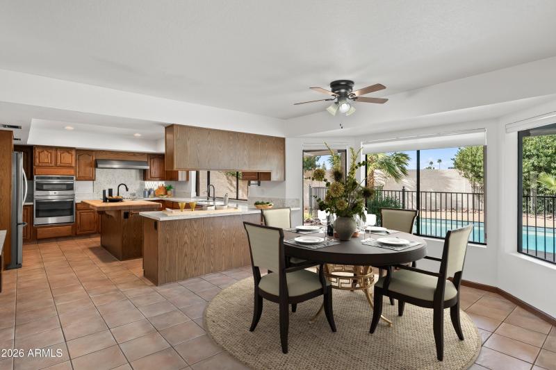 Dining kitchen virtual