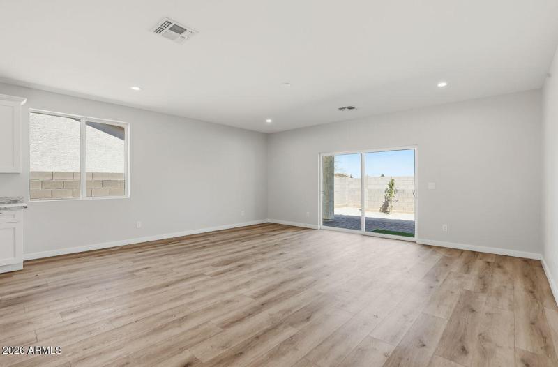 6-web-or-mls-9192 W Rafael Dr Arizona Ci