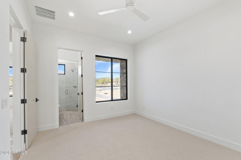 96-web-or-mls-DSC_7054