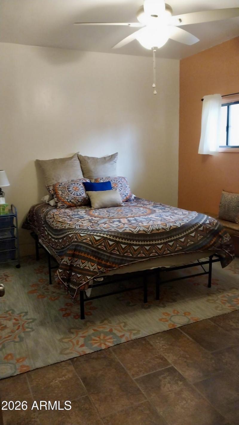 4018803627097641710 2