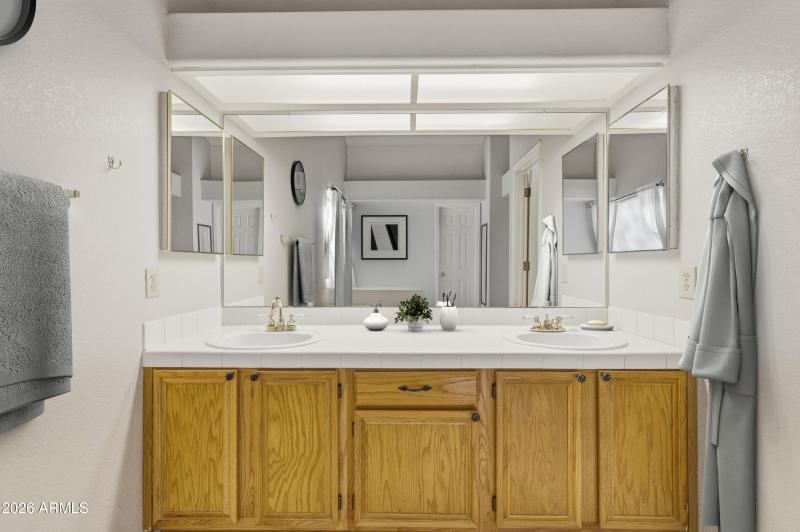 virtual primary bathroom