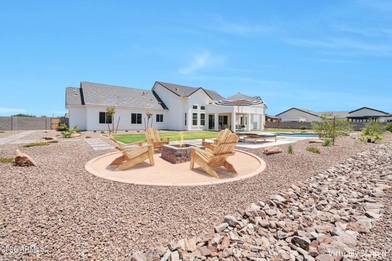 8-web-or-mls-QP - 0221_VS