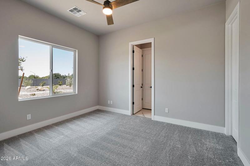 16-web-or-mls-QP - 0157