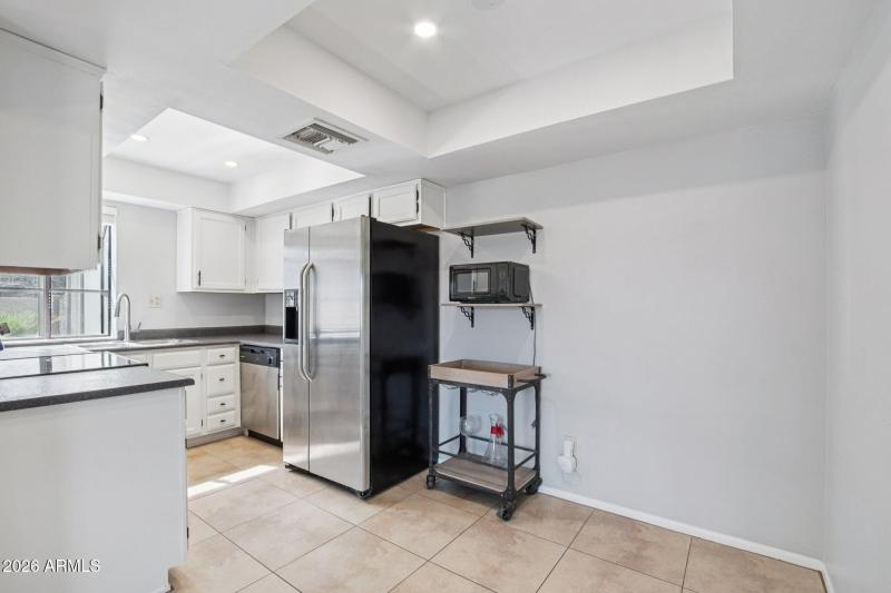 10-web-or-mls-E Hartford Ave 41-S0303-01