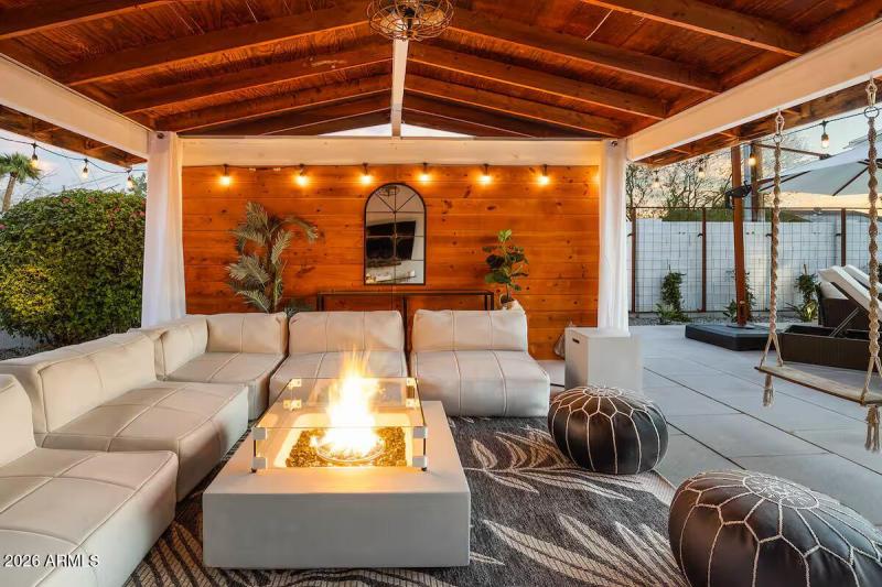 96ecb607-0c91-4f84-9f24-f76468a43706