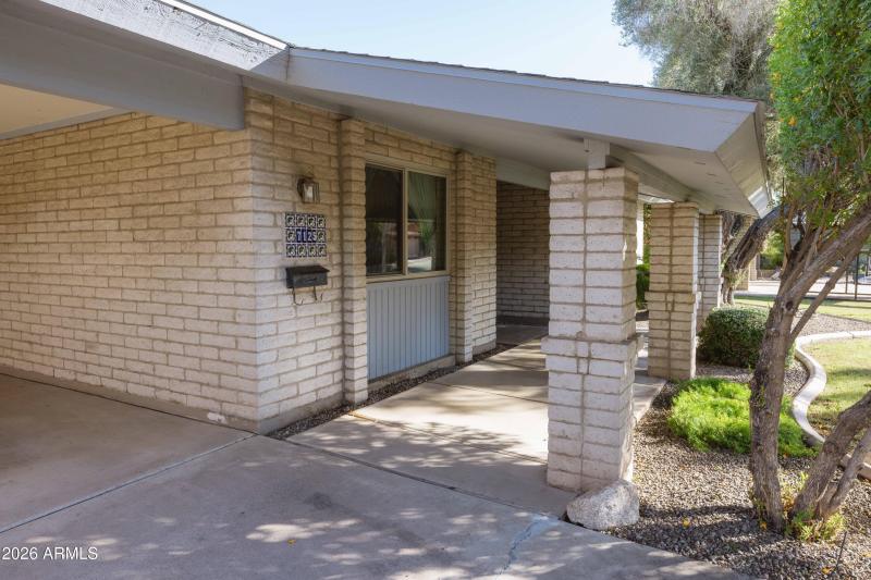 7125 N 20th Ave-7708