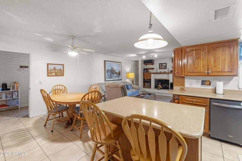 7125 N 20th Ave-7795