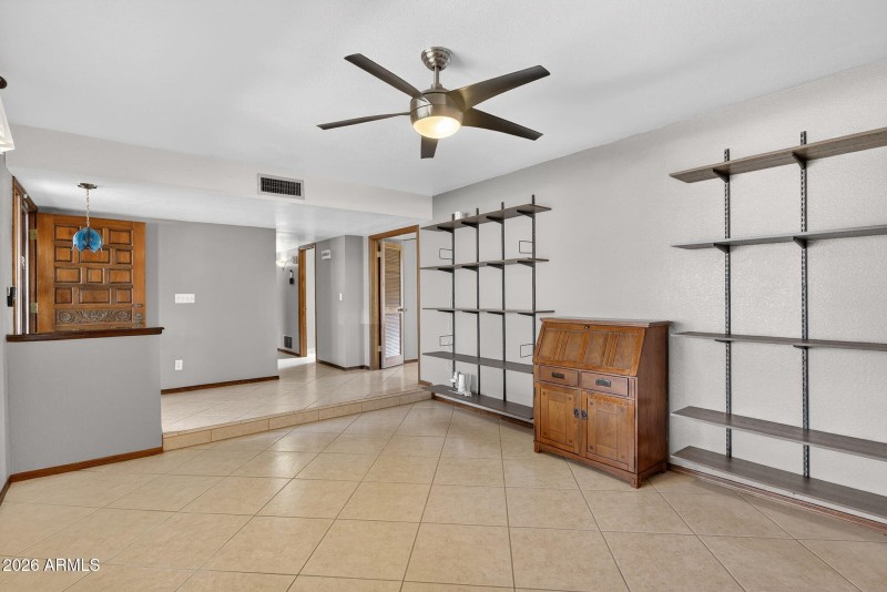 9-web-or-mls-04N Delmar