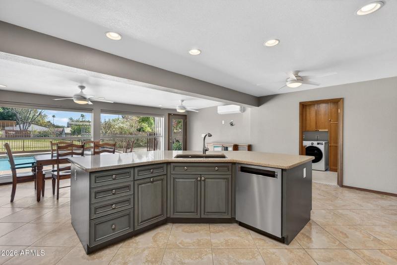 14-web-or-mls-23N Delmar