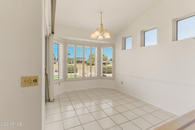 12_dining area
