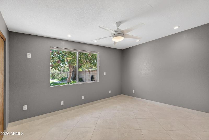 26-web-or-mls-16N Delmar