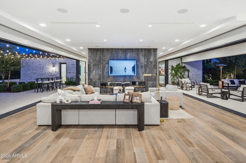 6210 E Keim Dr-121