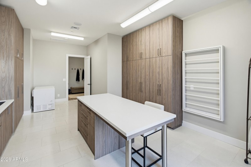 6210 E Keim Dr-53