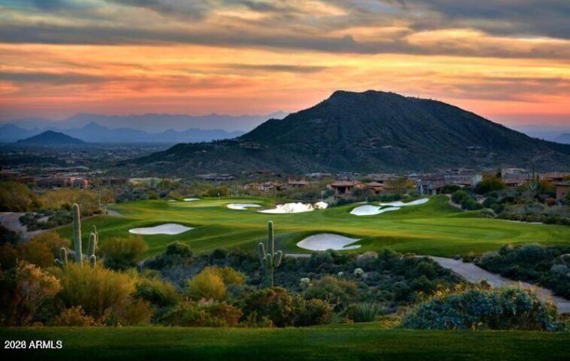 48 Desert Mountain