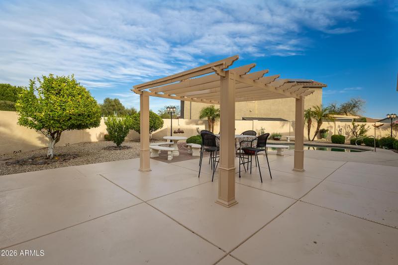 15797 W Maui Ln, Surprise