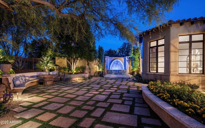 Garden sitting area
