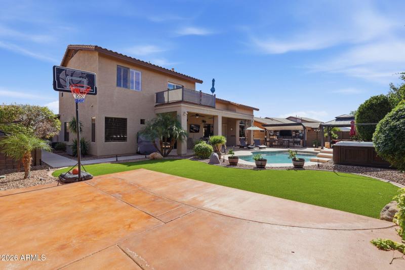 Resort-Style Backyard